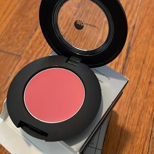 Cream blush shade is Guava